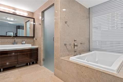 3737 Collins Ave S-701, Miami Beach FL - photo 16 of 31