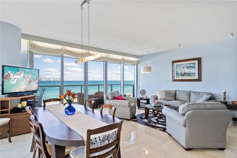 3737 Collins Ave S-701, Miami Beach FL - photo 9 of 31