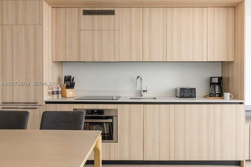 1 bedroom Condominium at 225 N Miami Ave 1407, District 225, Miami — photo 5