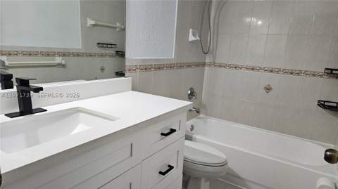 6758 NW 182nd St 101, Hialeah FL - photo 12 of 15