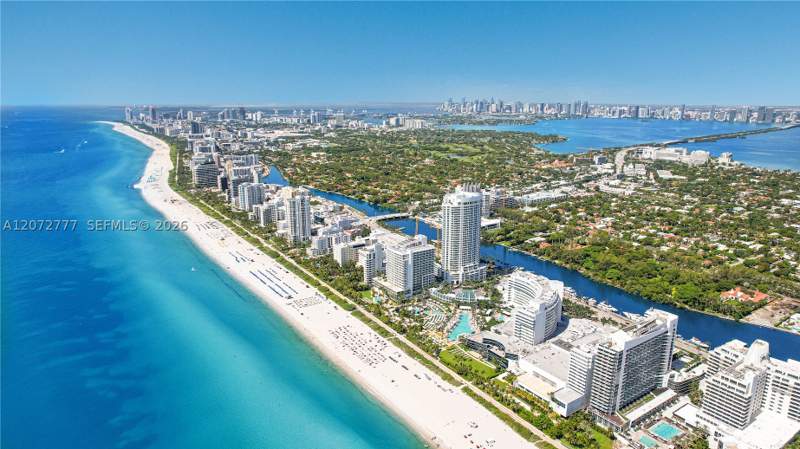 1 bedroom Condominium at 4401 Collins Ave 1115, Fontainebleau II Condo, Miami Beach — photo 2