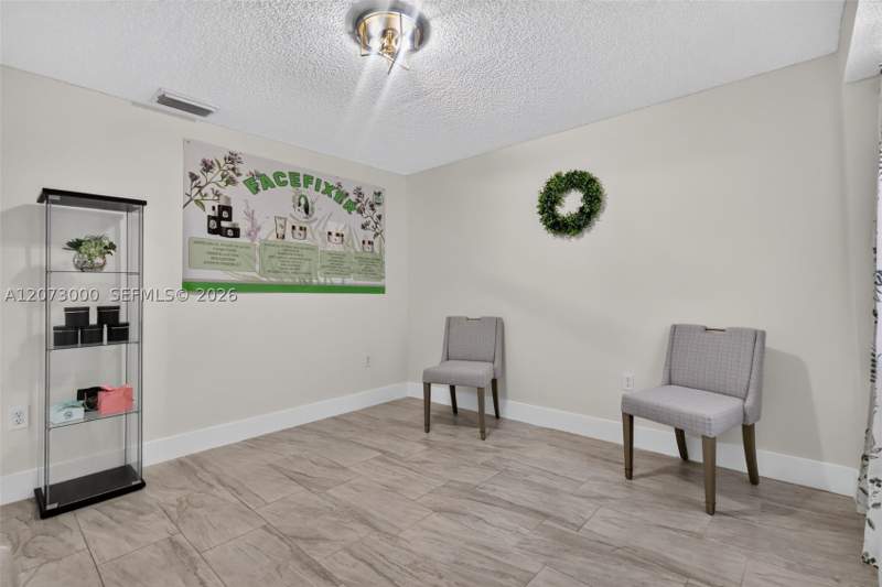 2 bedroom Condominium at 199 SW 12th Ave 415B, Presidential Corners Cond, Miami — photo 3