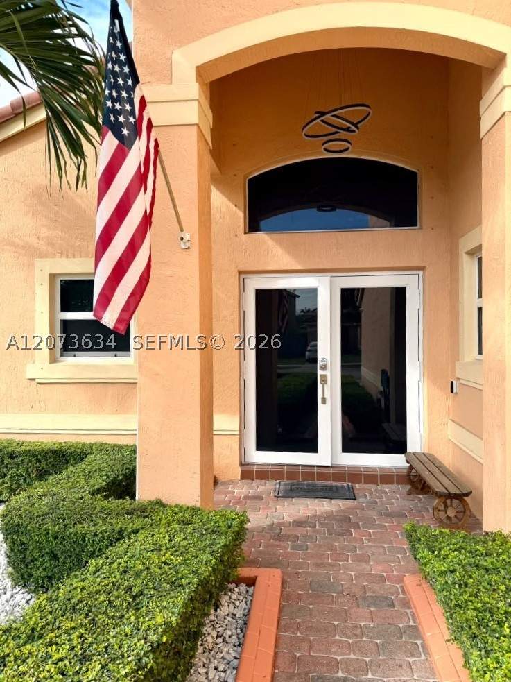 4 bedroom SingleFamilyResidence at 23706 SW 108th Pl, Spicewood Sub, Homestead — photo 4