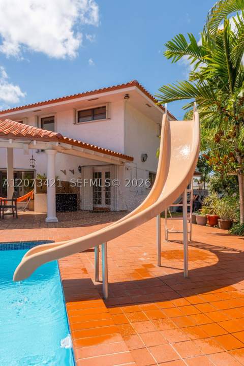 8390 SW 2nd St, Miami FL - photo 14 of 72