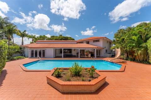 8390 SW 2nd St, Miami FL - photo 15 of 72