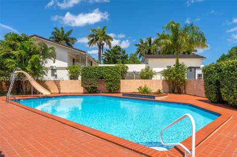 8390 SW 2nd St, Miami FL - photo 21 of 72