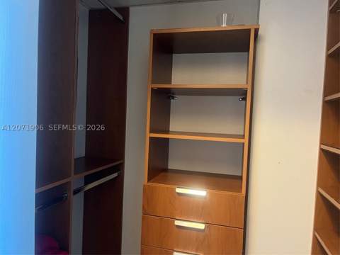 300 Bayview Dr 1707, Sunny Isles Beach FL - photo 18 of 33