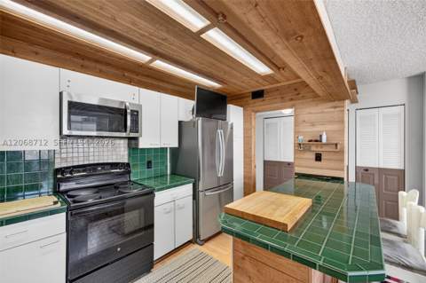 3350 NE 192nd St 5H-B, Aventura FL - photo 14 of 35