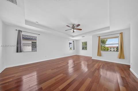 9371 W 35th Ave, Hialeah FL - photo 11 of 39
