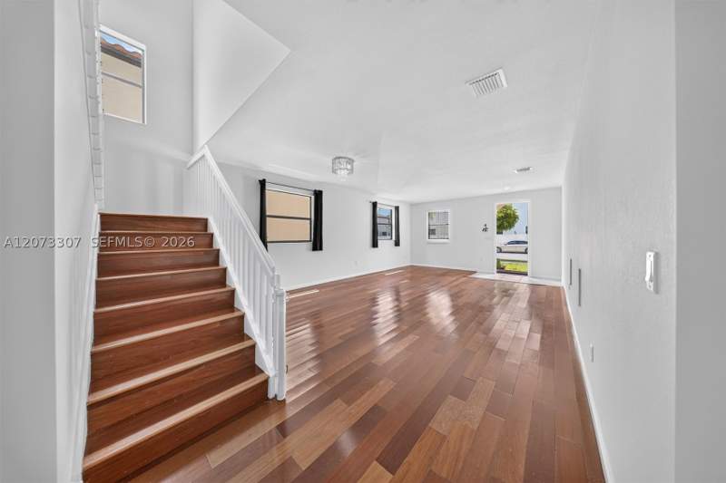 5 bedroom SingleFamilyResidence at 9371 W 35th Ave, Bonterra, Hialeah — photo 5