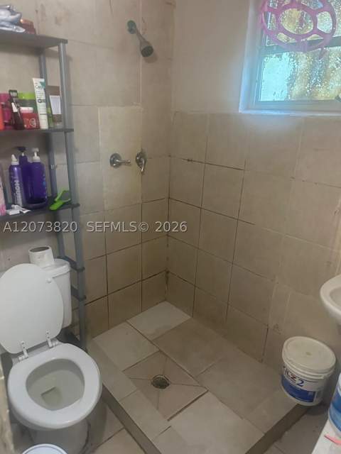864 NW 116th St, Miami FL - photo 14 of 21