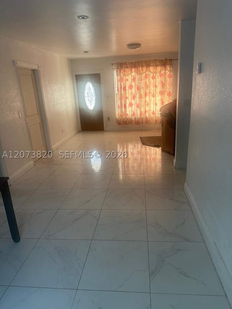 4 bedroom SingleFamilyResidence at 864 NW 116th St, Gratigny Park, Miami — photo 4