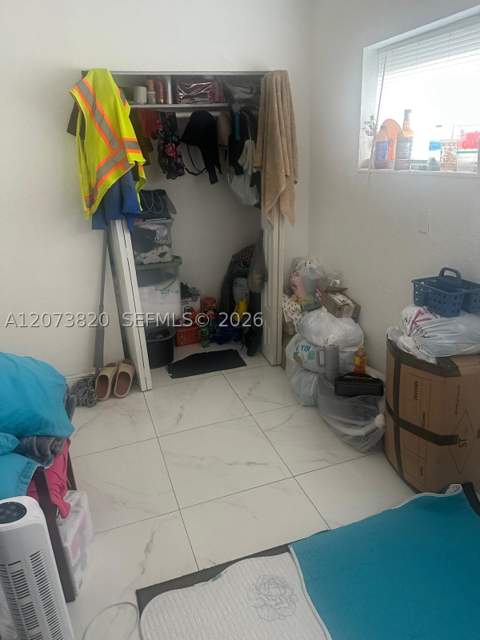864 NW 116th St, Miami FL - photo 9 of 21