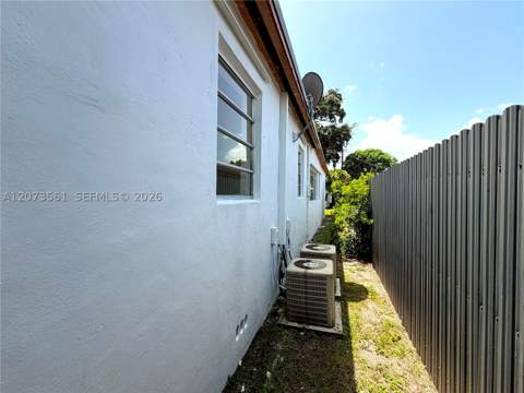 120 SW 59th Ave, Miami FL - photo 13 of 43