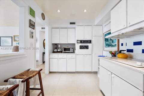 1408 Brickell Bay Dr 706, Miami FL - photo 16 of 41
