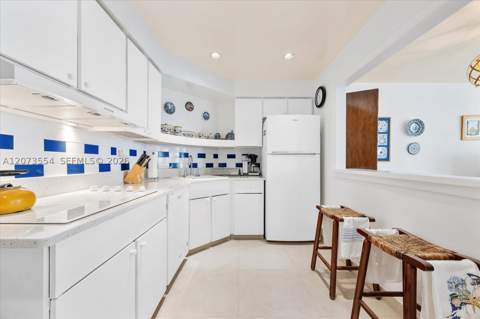 1408 Brickell Bay Dr 706, Miami FL - photo 17 of 41