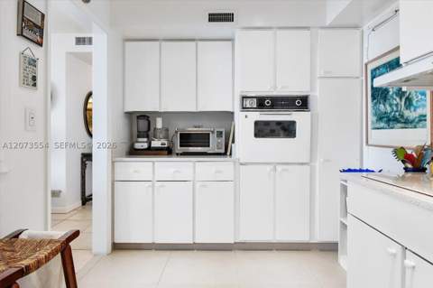 1408 Brickell Bay Dr 706, Miami FL - photo 19 of 41
