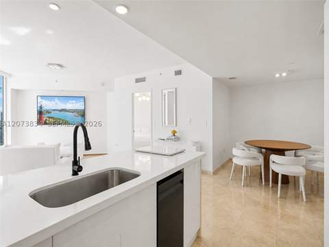 350 S Miami Ave 2304, Miami FL - photo 8 of 45