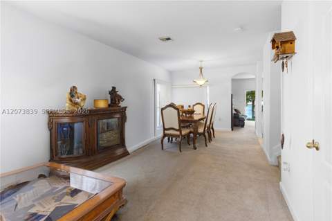 8549 SW 214th Ln, Cutler Bay FL - photo 7 of 30