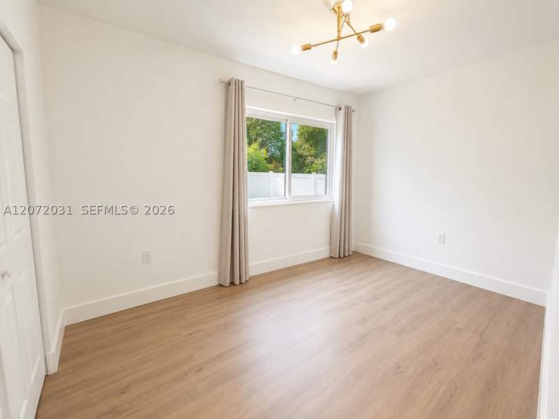 3 bedroom SingleFamilyResidence at 1870 NE 154th Ter, Economy Homesites, North Miami Beach — photo 5