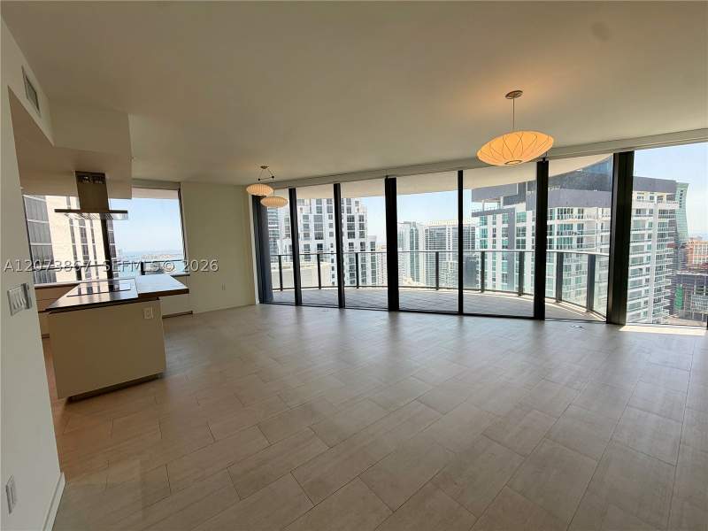 2 bedroom Condominium at 1000 Brickell Plz 4301, Brickell Flatiron Condo, Miami — photo 2
