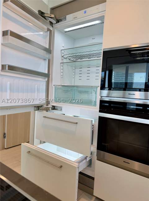 1000 Brickell Plz 4301, Miami FL - photo 24 of 111