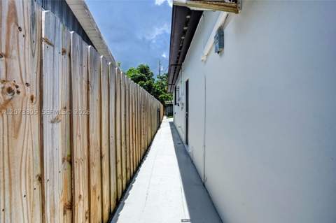 1667 SW 10th St, Miami FL - photo 11 of 30