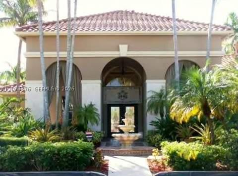 18328 NW 68th Ave O, Hialeah FL - photo 13 of 27