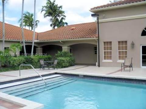 18328 NW 68th Ave O, Hialeah FL - photo 23 of 27