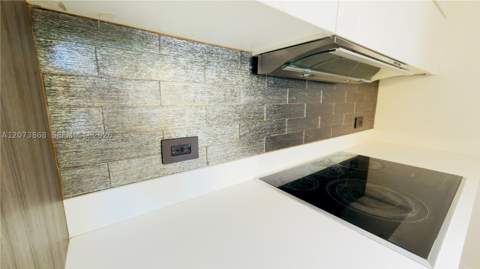 600 NE 27th St 604, Miami FL - photo 19 of 59