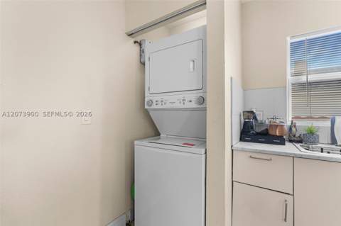 3073 NW 59th St, Miami FL - photo 6 of 35