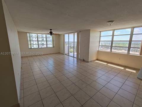 2780 NE 183rd St 1402, Aventura FL - photo 19 of 28