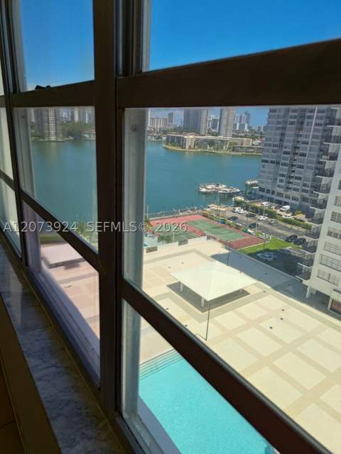 2780 NE 183rd St 1402, Aventura FL - photo 22 of 28