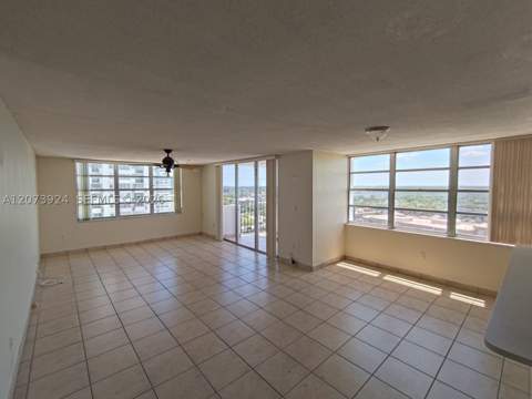 2780 NE 183rd St 1402, Aventura FL - photo 23 of 28