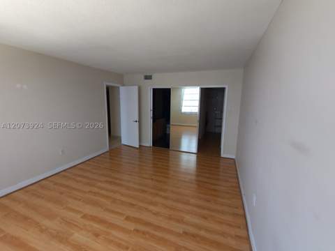 2780 NE 183rd St 1402, Aventura FL - photo 6 of 28