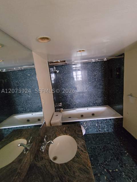 2780 NE 183rd St 1402, Aventura FL - photo 7 of 28