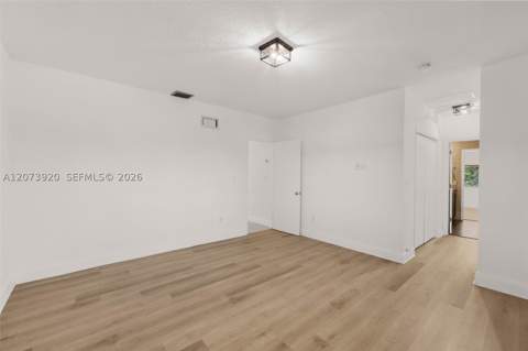 8261 SW 142nd St, Palmetto Bay FL - photo 23 of 39