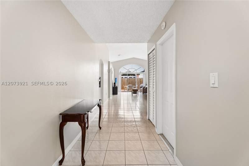 3 bedroom SingleFamilyResidence at 15840 SW 85th St, Lago Mar South 2nd Addn, Miami — photo 5