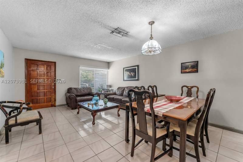 3 bedroom Townhouse at 9618 SW 3rd Ln 18, Grand Canal Homes Condo N, Miami — photo 4