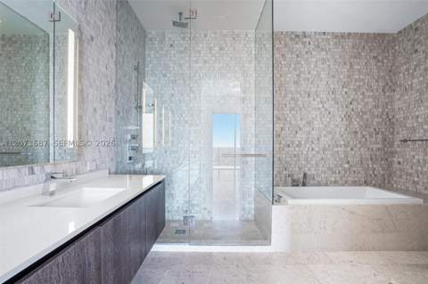88 SW 7th St 4004, Miami FL - photo 19 of 31