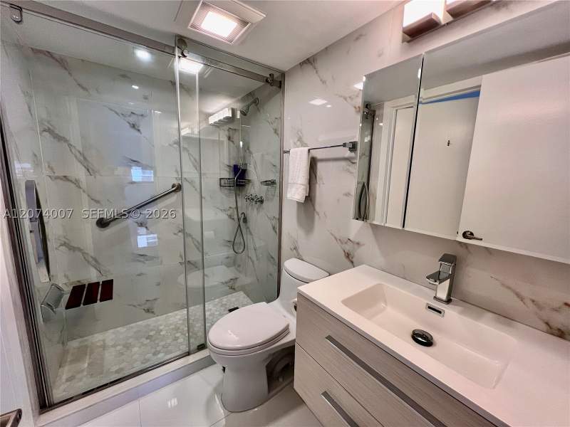 2 bedroom Condominium at 540 Brickell Key Dr 919, Brickell Key II Condo, Miami — photo 5