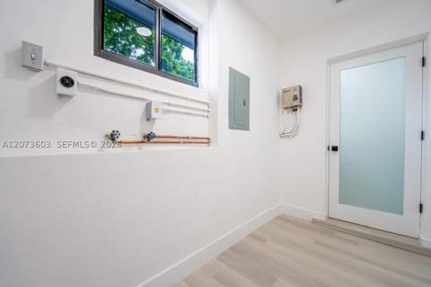 1301 NW 176th Ter, Miami Gardens FL - photo 16 of 27