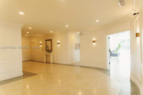 9111 E Bay Harbor Dr 5B, Bay Harbor Islands FL - photo 12 of 32