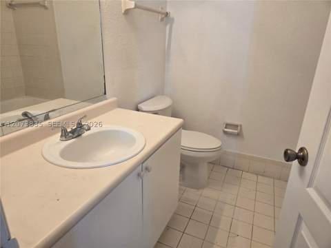 1661 SE 29th Ct 200, Homestead FL - photo 7 of 13