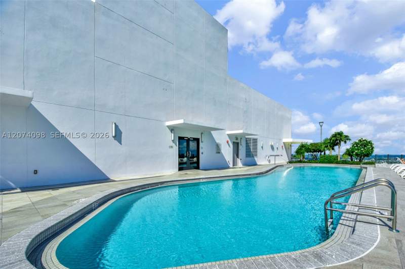 2 bedroom Condominium at 501 NE 31st St 2310, Paraiso Bayviews Condo, Miami — photo 3