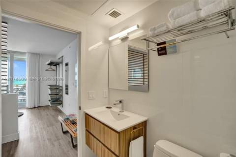 6080 Collins Ave 508, Miami Beach FL - photo 18 of 28