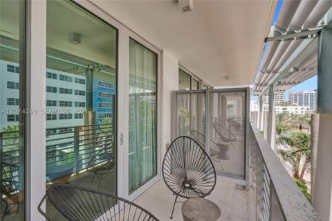 6080 Collins Ave 508, Miami Beach FL - photo 8 of 28