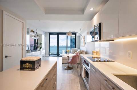 121 NE 34th St 2506A, Miami FL - photo 10 of 33