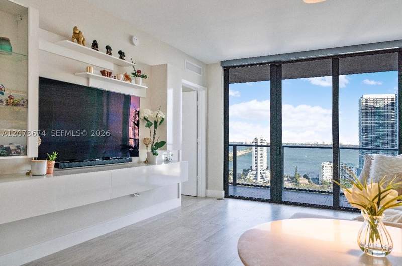 1 bedroom Condominium at 121 NE 34th St 2506A, 3401 Midtown Condo, Miami — photo 5