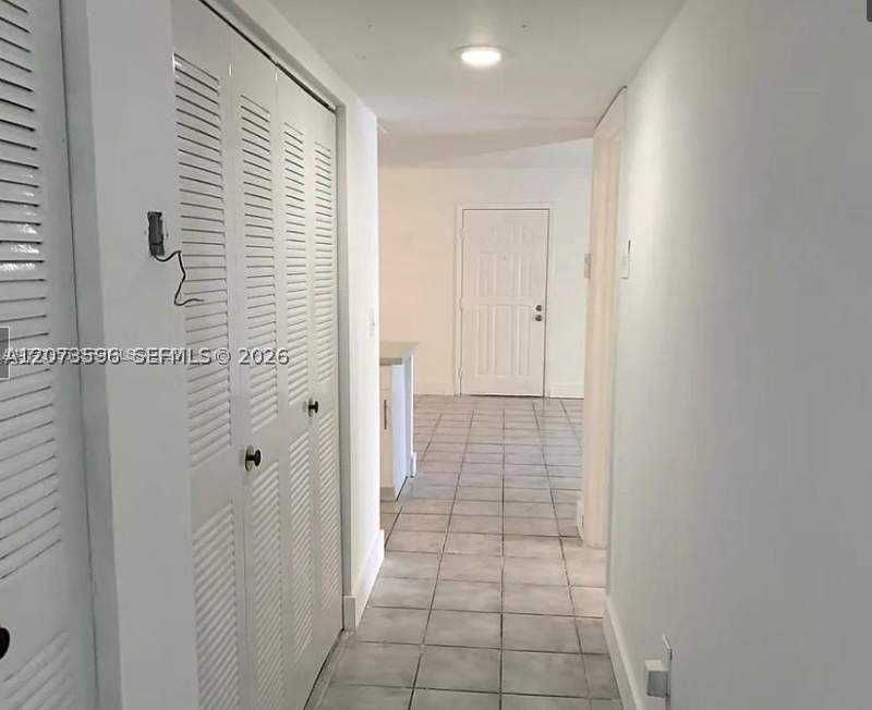2 bedroom Condominium at 8670 SW 212th St 105, Le Club At Old Cutler Con, Cutler Bay — photo 3